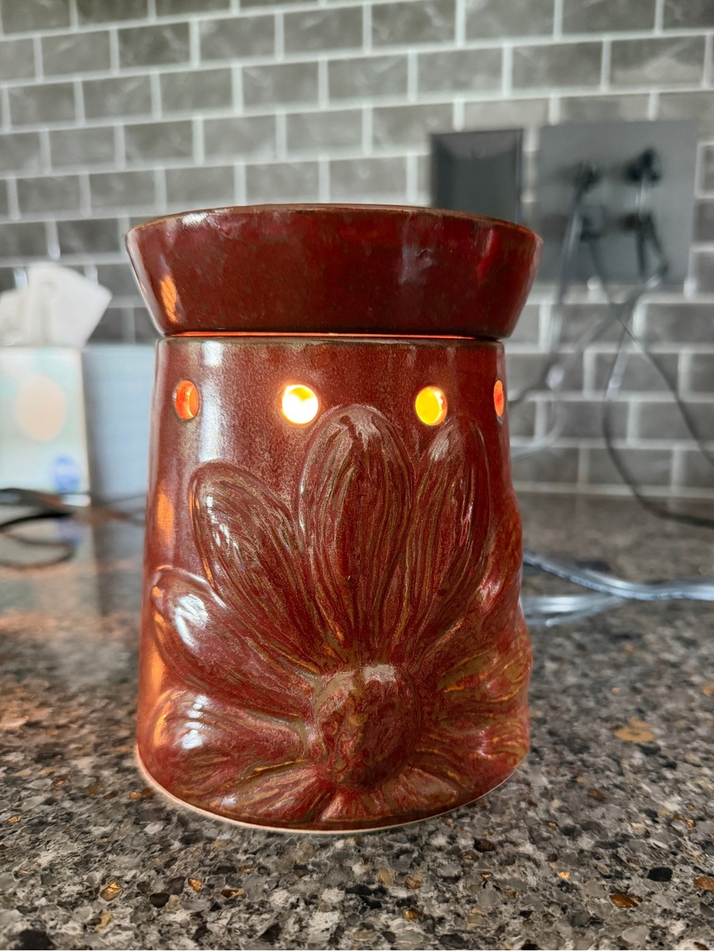 Scentsy Red Floral Ceramic Warmer with Cutout Vents